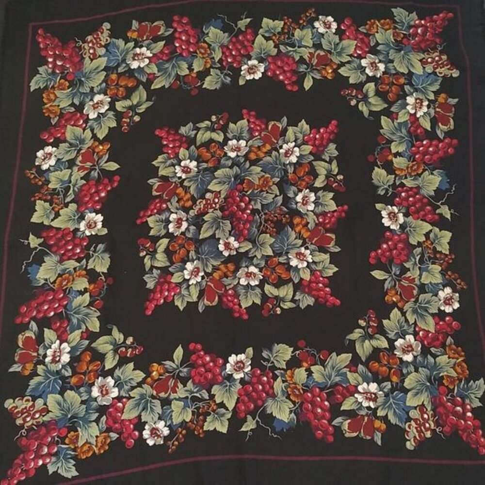 L. L. Bean Vintage Wool Floral Grape Design Colorful Scarf 32.5" x 26"